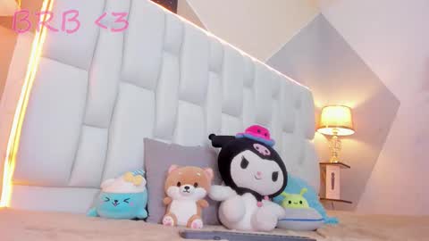 Michelle  online show from 09.17.25