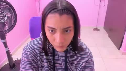 Snapshot of milky__boobs69 chatting on 12.23.24 vale online show from 12.23.24