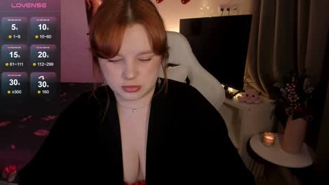 Lisa online show from 12.25.24