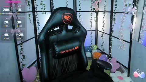 milky cute online show from 01.26.25