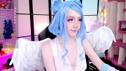 milky cute online show from 03.31.26