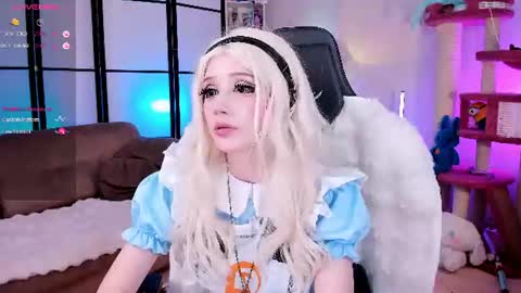 milky cute online show from 07.11.26