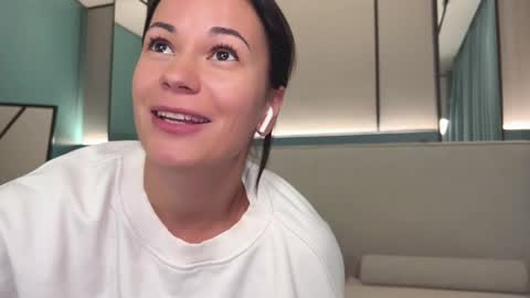 Mila online show from 01.27.25