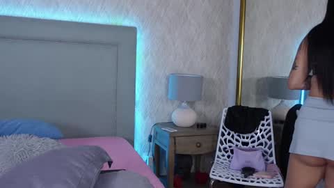 Snapshot of millabliss chatting on 02.27.25 MillaBliss online show from 02.27.25