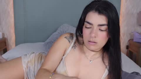 Snapshot of millabliss chatting on 03.05.25 MillaBliss online show from 03.05.25