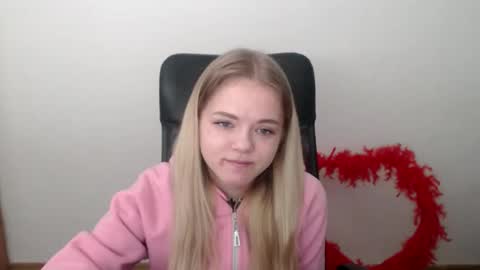 millaloveli online show from 02.18.26