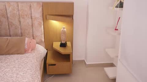 erika rf99 online show from 10.16.25