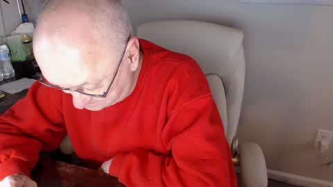 Snapshot of millenium0129 chatting on 12.28.24 millenium0129 online show from 12.28.24