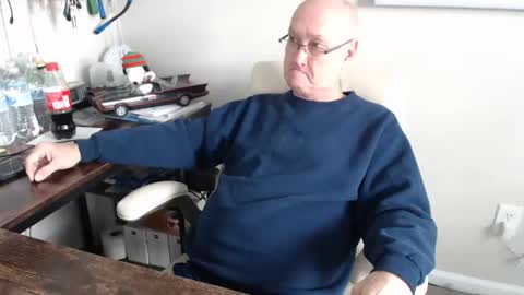 Snapshot of millenium0129 chatting on 01.13.25 millenium0129 online show from 01.13.25