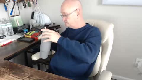 Snapshot of millenium0129 chatting on 02.19.26 millenium0129 online show from 02.19.26