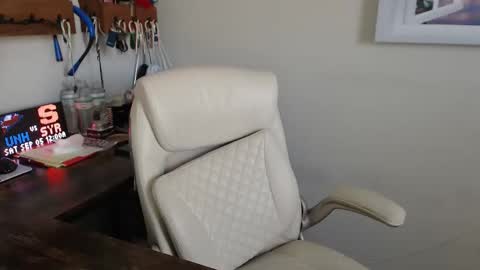 Snapshot of millenium0129 chatting on 03.10.26 millenium0129 online show from 03.10.26