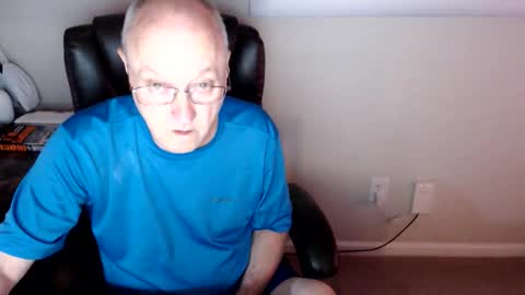 Snapshot of millenium0129 chatting on 05.29.26 millenium0129 online show from 05.29.26