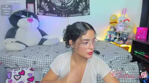 Snapshot of millie_lamar chatting on 07.15.26 online show from 07.15.26