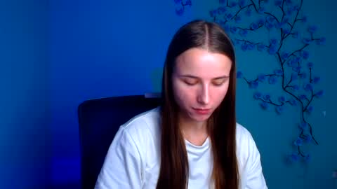 Milly online show from 08.05.26