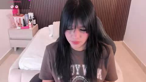 millyevans1 online show from 07.16.26