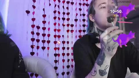 milten_trish online show from 03.10.25