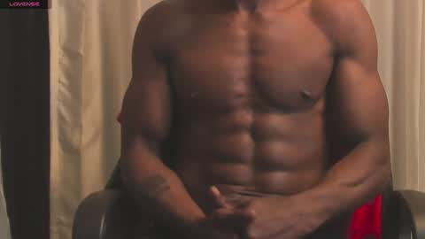 Miltonn online show from 02.08.25