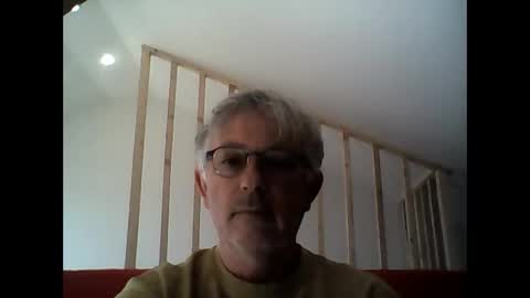 Snapshot of milu72 chatting on 04.21.26 milu72 online show from 04.21.26