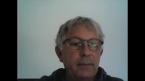 Snapshot of milu72 chatting on 04.23.26 milu72 online show from 04.23.26