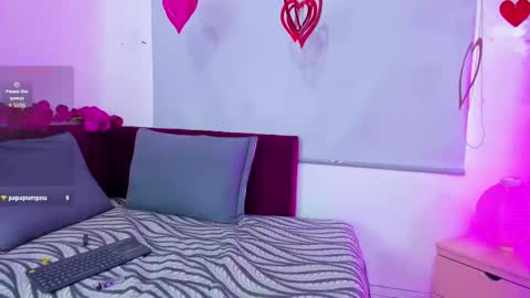 Snapshot of milu_beluci chatting on 02.20.25 Milu Belucci online show from 02.20.25