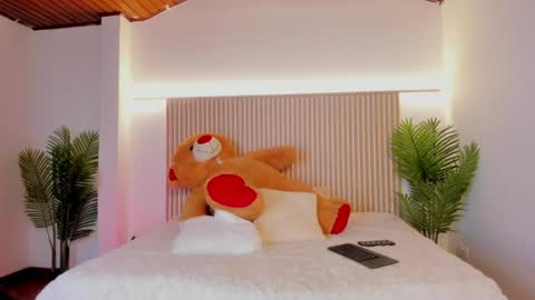 miluu online show from 07.09.26