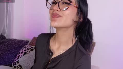 miluv19 online show from 04.15.26