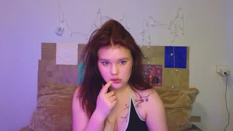 hi Im Mina  online show from 05.25.26