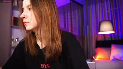 Frances  Next streams Thu Fri Sat 8am -  4pm GMT3 online show from 03.28.26