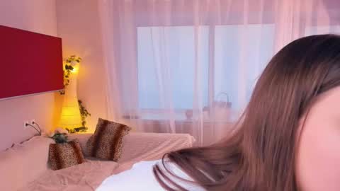 Snapshot of minditrelles chatting on 10.30.25 Mindi online show from 10.30.25