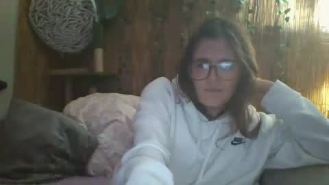 Mindy online show from 10.16.25