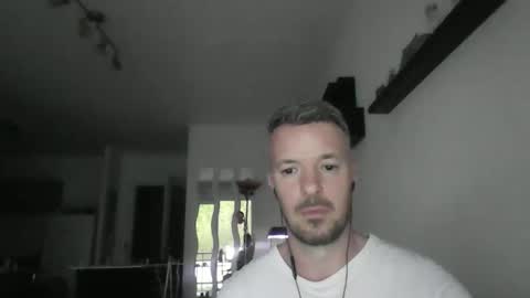 Snapshot of minka28 chatting on 04.11.26 minka28 online show from 04.11.26