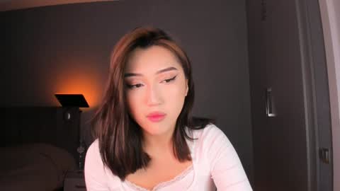 minnie_jin online show from 12.25.24