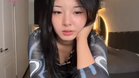Snapshot of minnie_joy_ chatting on 06.12.26 Joy online show from 06.12.26