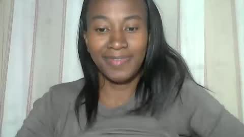 minouch211907 online show from 02.12.26