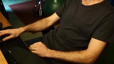 Snapshot of mintmagnificent chatting on 11.05.25 mintmagnificent online show from 11.05.25