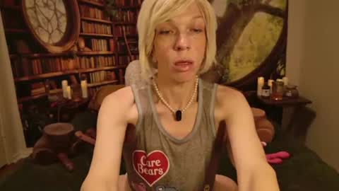Snapshot of minxtessarae chatting on 06.24.26 Tessa Rae online show from 06.24.26