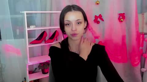 Snapshot of mipsymipson chatting on 12.30.24 NEXT STREAM NOVEMBER 27282930 online show from 12.30.24