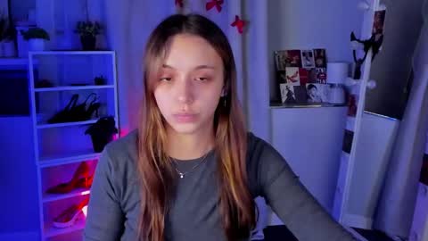 Snapshot of mipsymipson chatting on 09.10.25 NEXT STREAM NOVEMBER 27282930 online show from 09.10.25