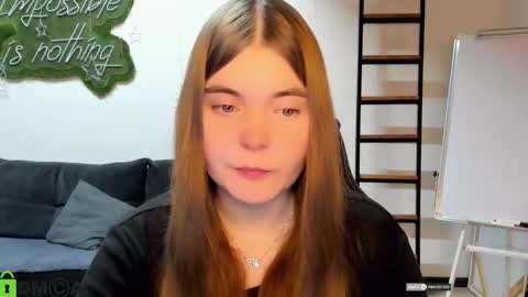 Snapshot of miraa_bloom chatting on 02.08.26 miraa_bloom online show from 02.08.26