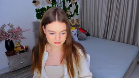 Emma online show from 01.24.25