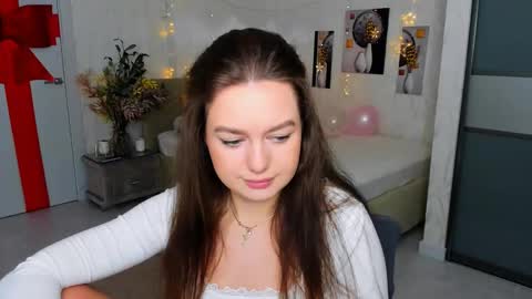 Emma online show from 02.13.25