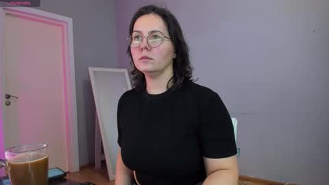 Meera online show from 02.25.25