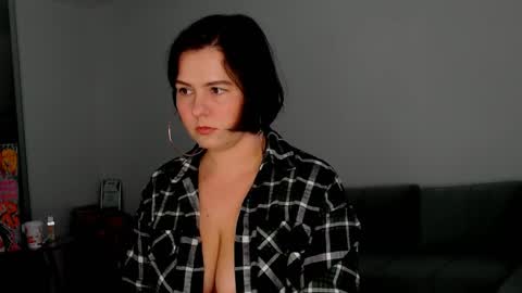 Meera online show from 04.10.26