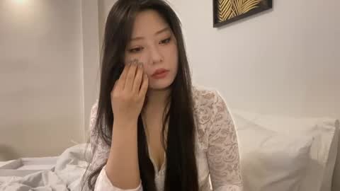 Snapshot of mirafloat chatting on 01.11.26 mirafloat online show from 01.11.26