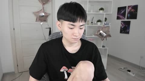              online show from 02.08.25