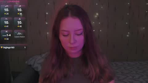 Snapshot of miranadevl chatting on 01.23.25 Kira online show from 01.23.25