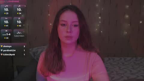 Snapshot of miranadevl chatting on 01.24.25 Kira online show from 01.24.25