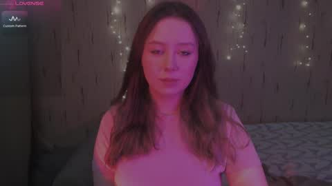 Snapshot of miranadevl chatting on 02.16.25 Kira online show from 02.16.25