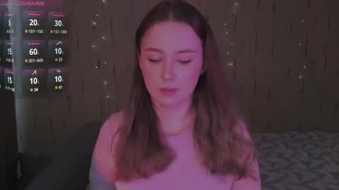 Snapshot of miranadevl chatting on 03.01.25 Kira online show from 03.01.25