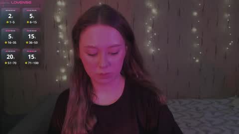 Snapshot of miranadevl chatting on 03.04.25 Kira online show from 03.04.25